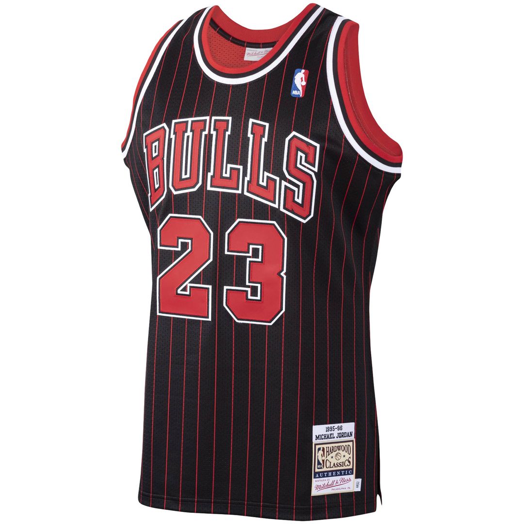 Michael Jordan Chicago Bulls Mitchell & Ness 1995/96 Hardwood Classics Authentic Jersey - Black