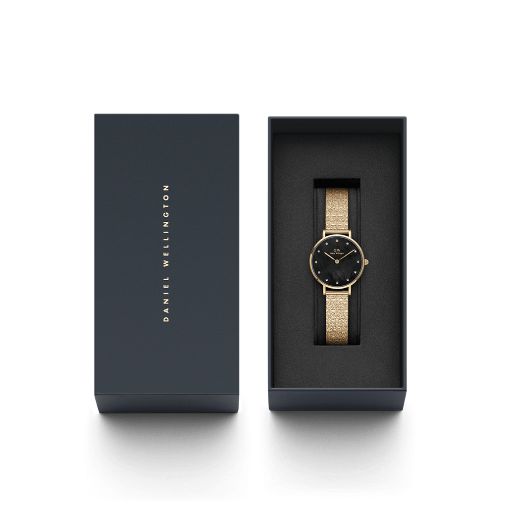 Petite Lumine Pressed Piano Black MoP Gold