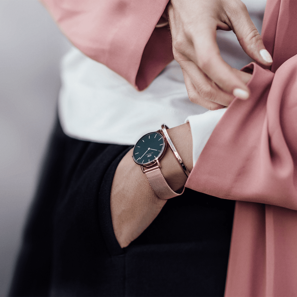 Petite Melrose Black Rose Gold