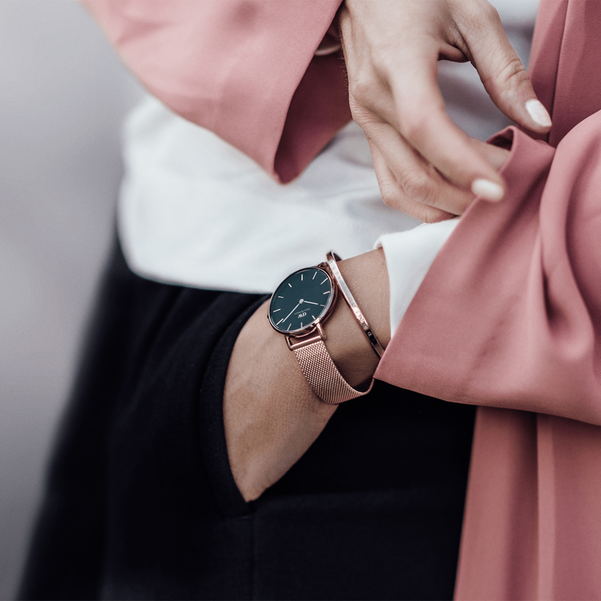 Petite Melrose Black Rose Gold