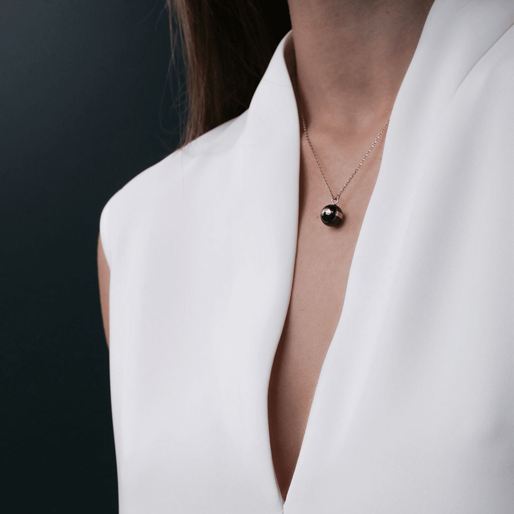 Aspiration Necklace Rose Gold Black