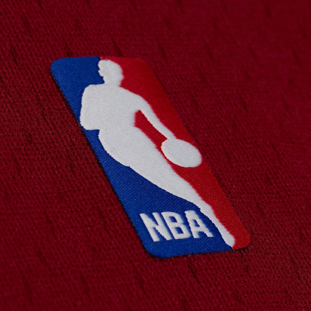 LeBron James Cleveland Cavaliers Mitchell & Ness 2015-16 Swingman Jersey - Wine