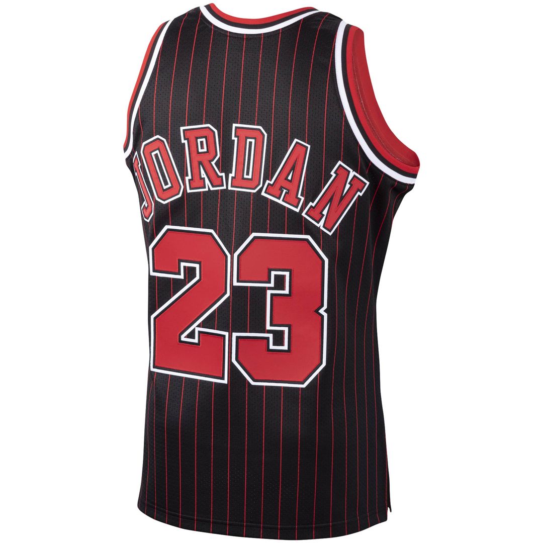 Michael Jordan Chicago Bulls Mitchell & Ness 1995/96 Hardwood Classics Authentic Jersey - Black