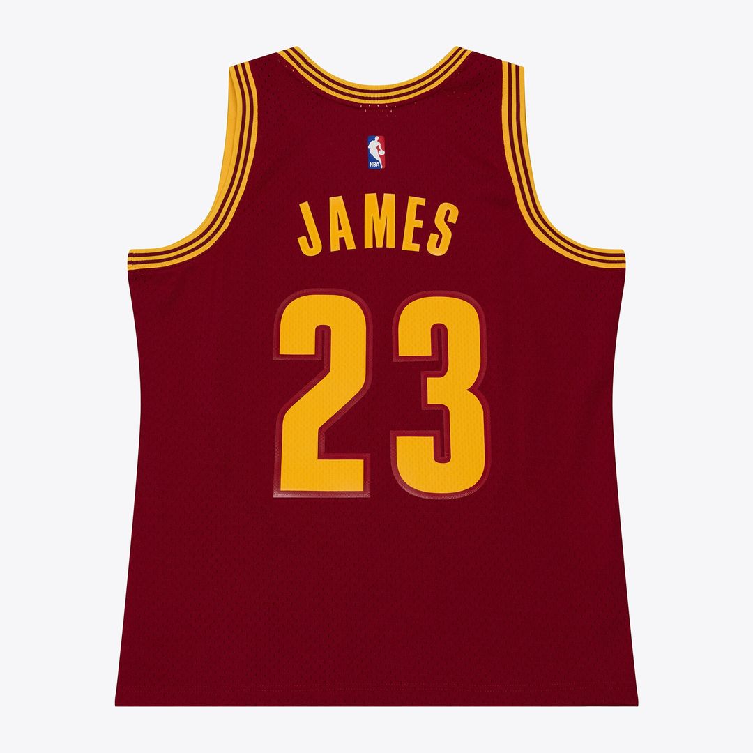 LeBron James Cleveland Cavaliers Mitchell & Ness 2015-16 Swingman Jersey - Wine