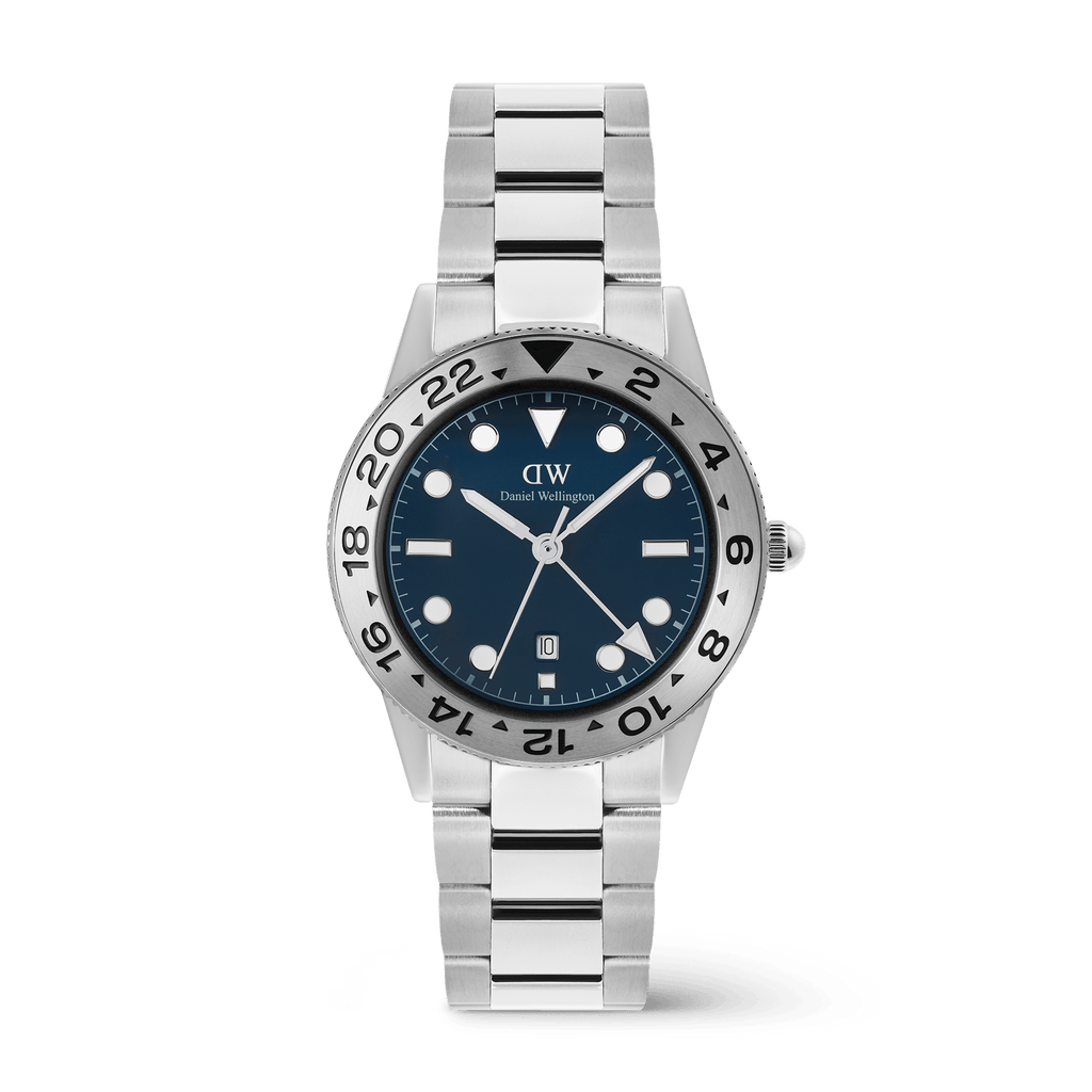 Iconic GMT Link Brushed Bezel Silver