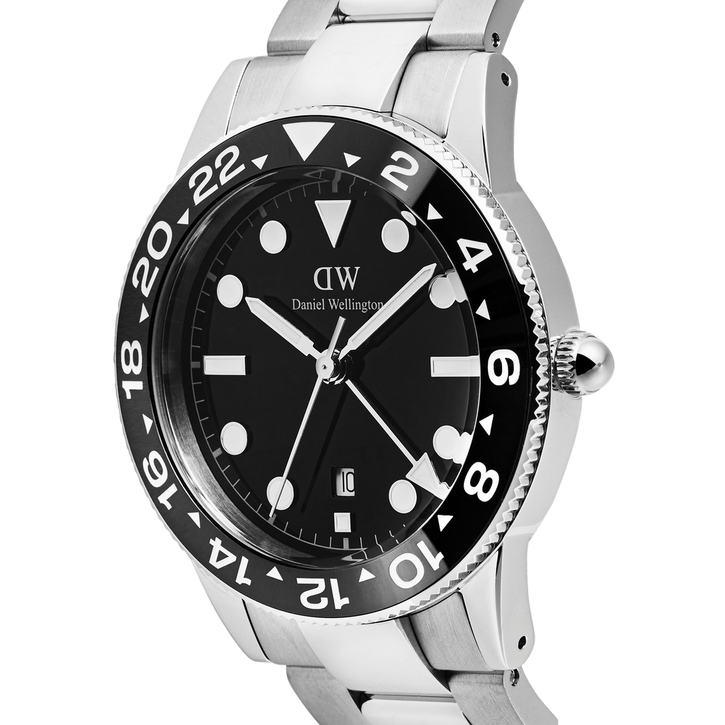 Iconic GMT Link Black Ceramic Bezel Silver