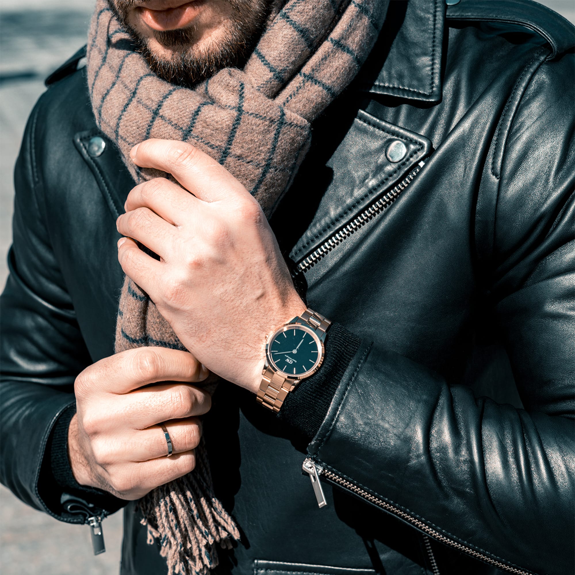 Iconic Link Black Rose Gold